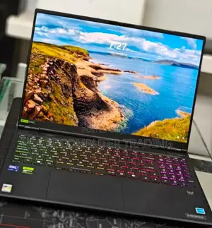 New Laptop HP Omen 16 16GB Intel Core I7 SSD 1T