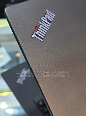 Photo - New Laptop Lenovo Thinkpad P14s 8GB Intel Core I5 SSD 512GB