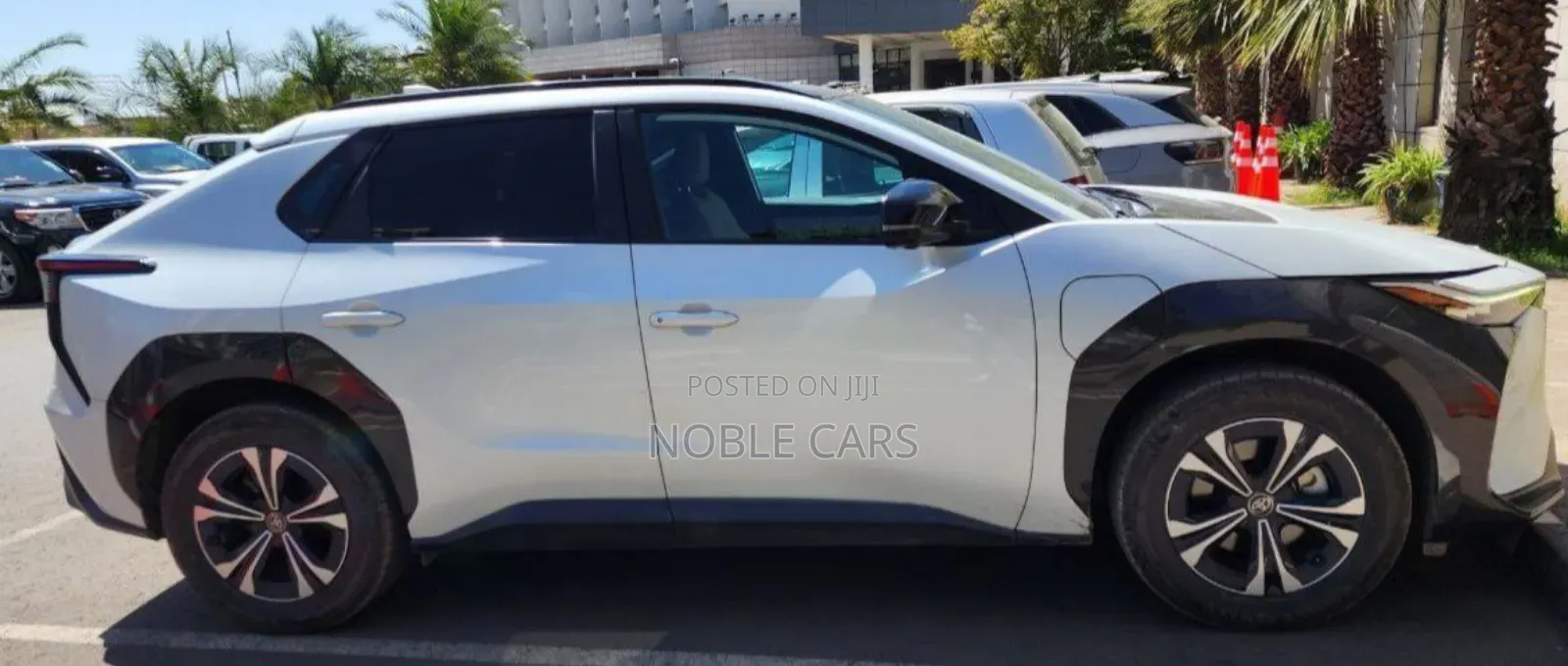 Toyota bZ4X 2024 Ivory