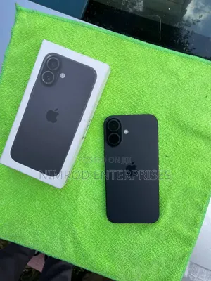 Photo - New Apple iPhone 16 128 GB Black