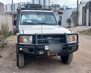 Photo - Toyota Land Cruiser 2015 White