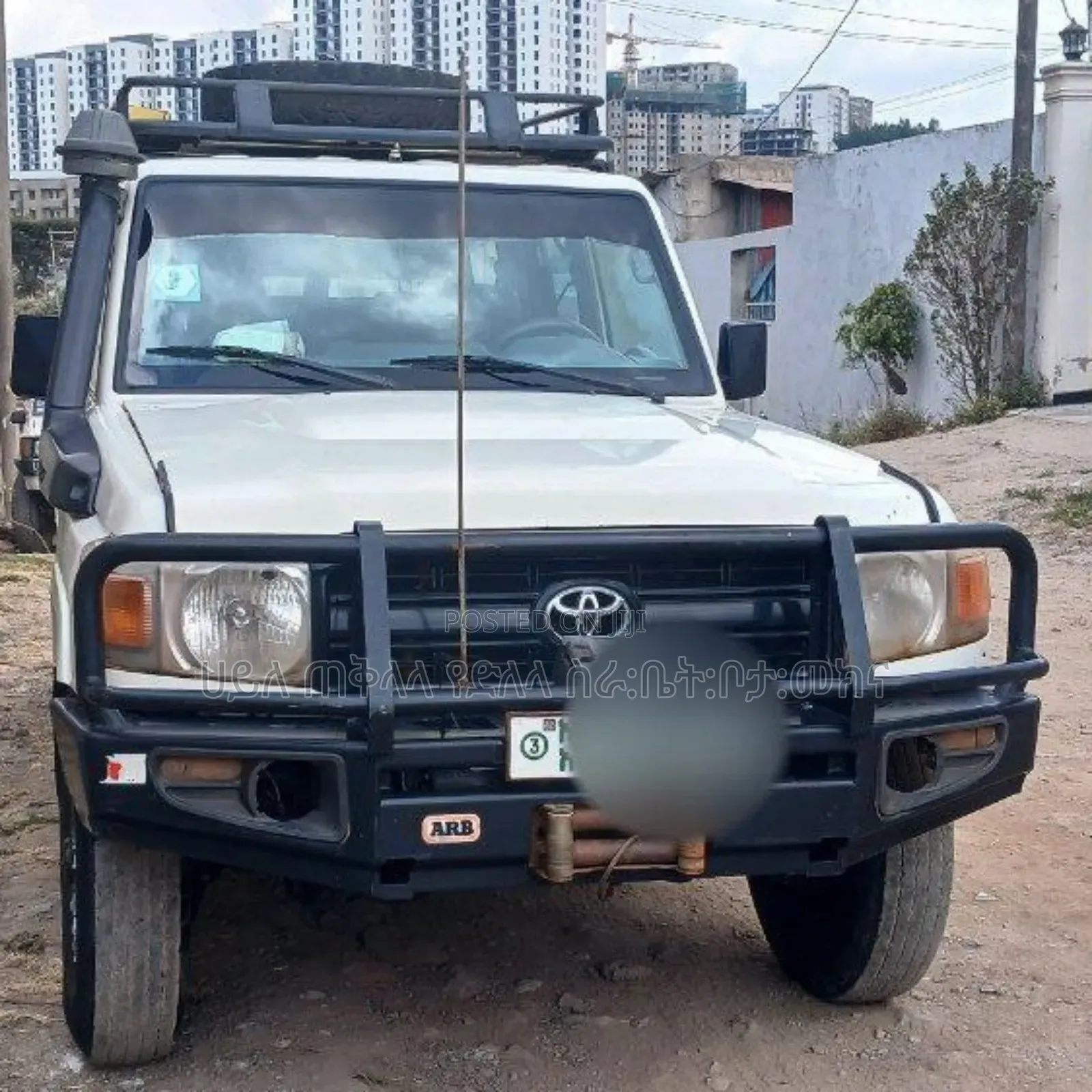 Toyota Land Cruiser 2015 White