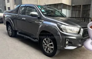 Toyota Hilux 2019 Black