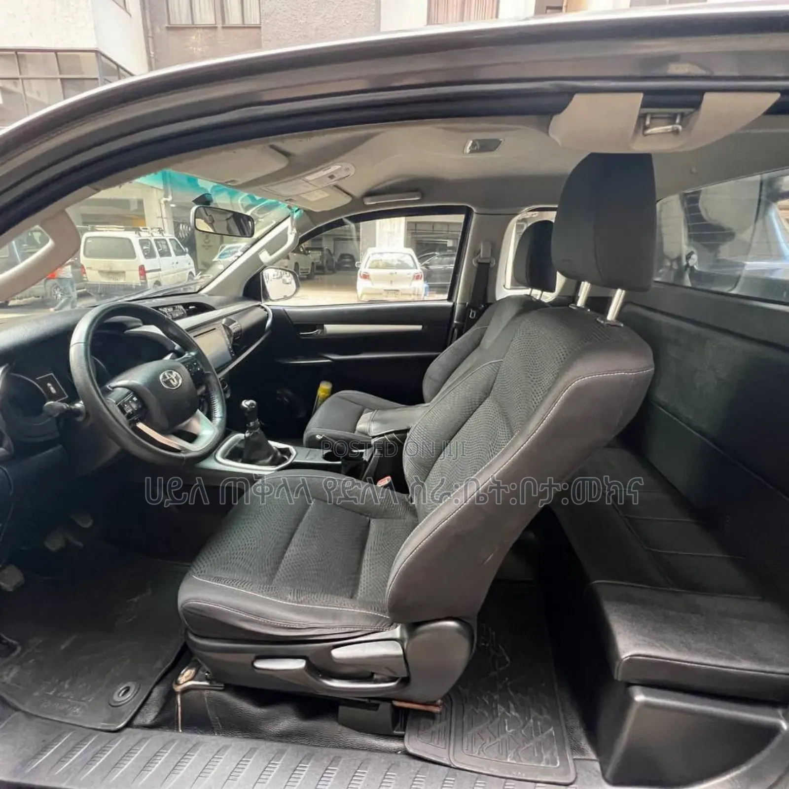 Toyota Hilux 2019 Black