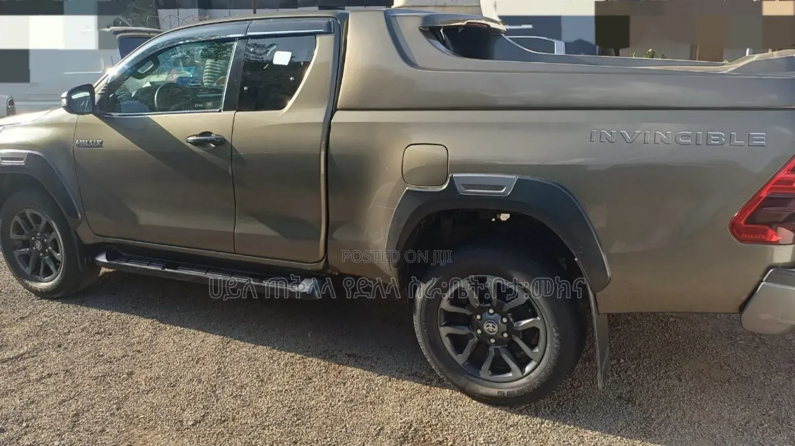 Toyota Hilux 2022 Teal