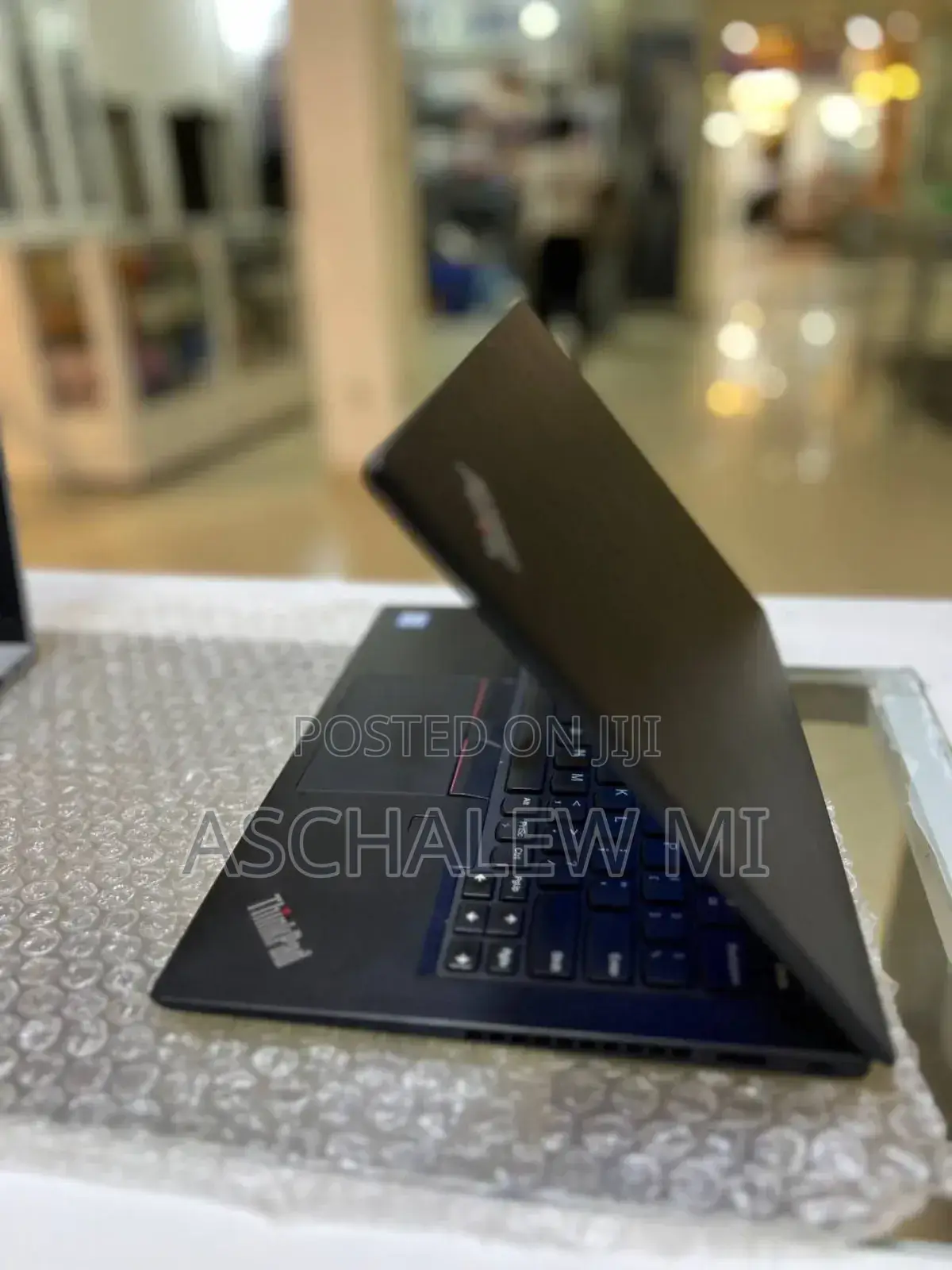 New Laptop Lenovo ThinkPad X390 Yoga 16GB Intel Core i7 SSD 512GB