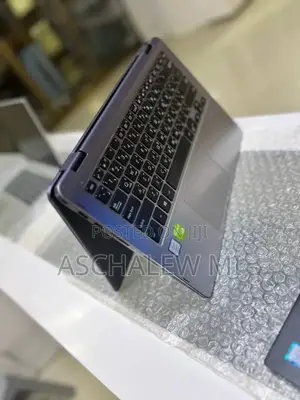 New Laptop Asus VivoBook 15 X505BA 8GB Intel Core I7 HDD 1T