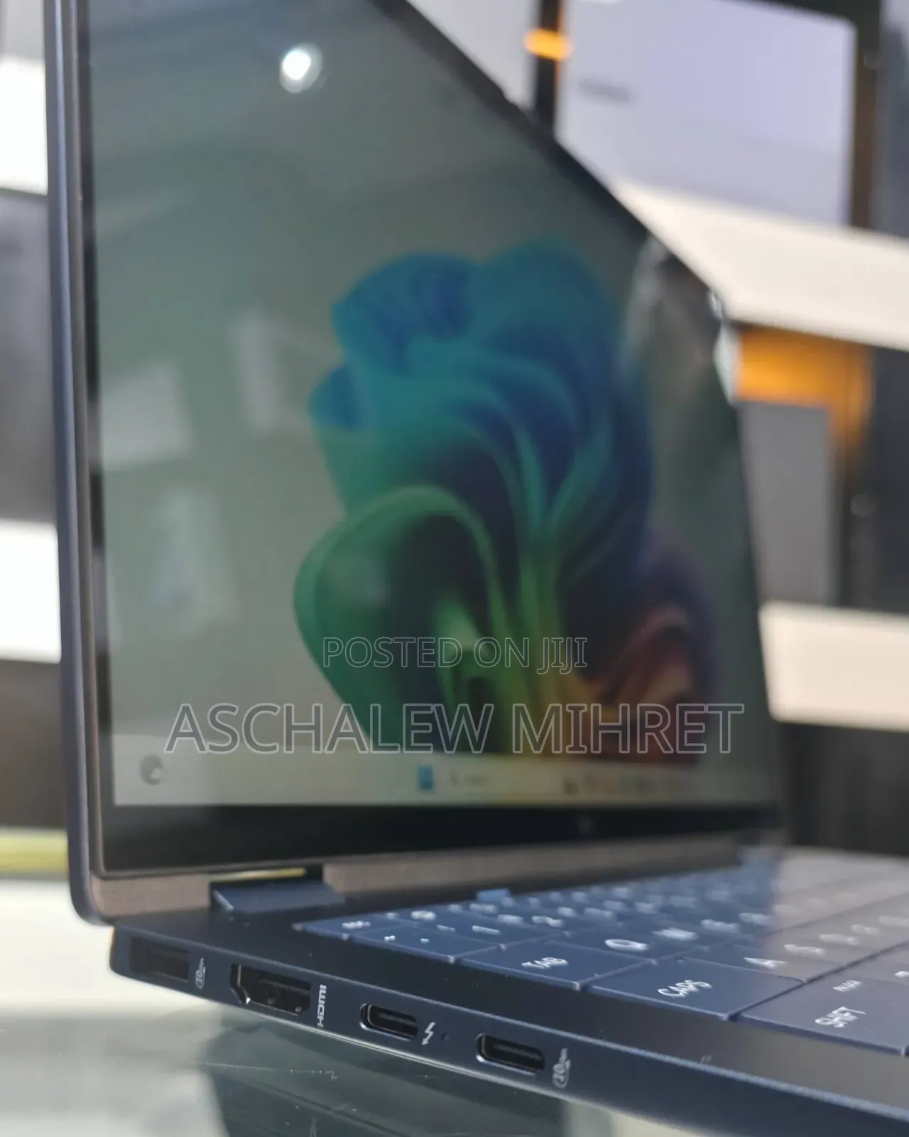 New Laptop HP OmniBook 5 14" 16GB Intel Core Ultra 7 SSD 1T