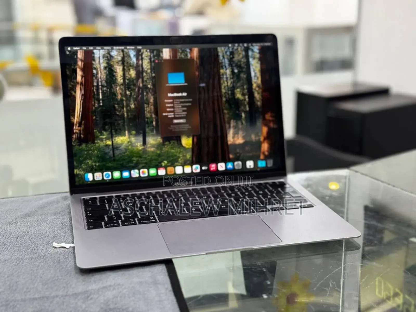 New Laptop Apple MacBook Air 2020 M1 8GB Apple M1 SSD 256GB