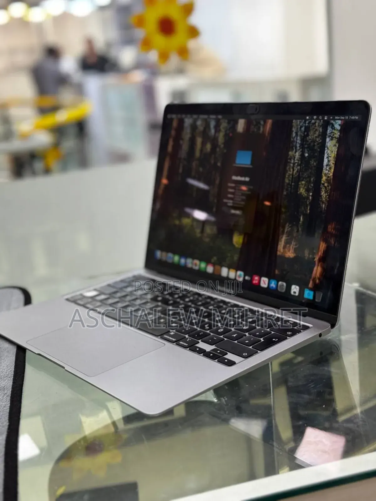 New Laptop Apple MacBook Air 2020 M1 8GB Apple M1 SSD 256GB