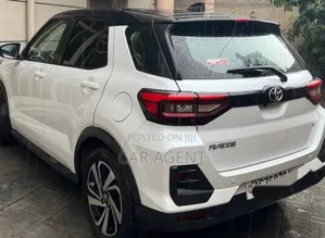 Toyota Raize 2022 White