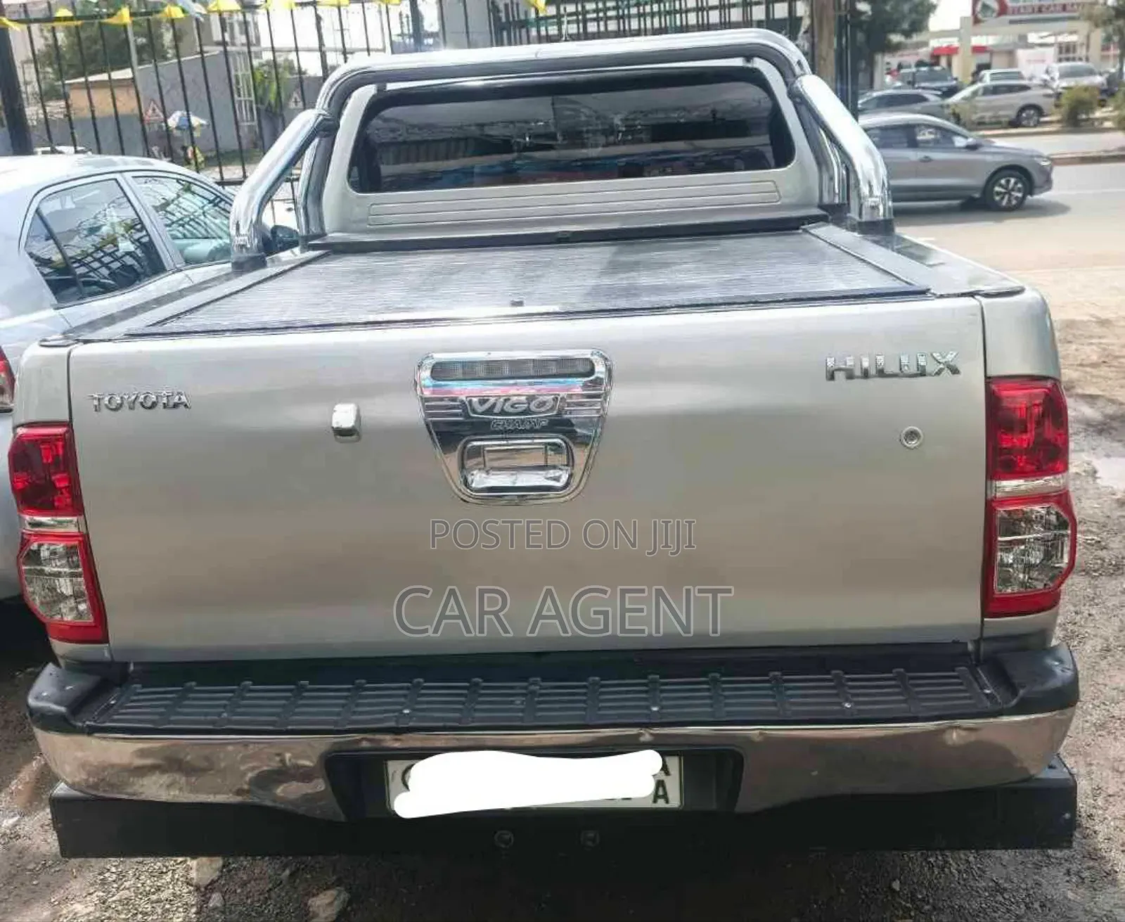 Toyota Hilux 2013 Gray