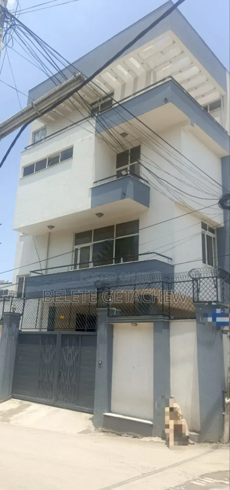 8bdrm House in Vatican Embassy, G+3, Nifas Silk-Lafto for sale