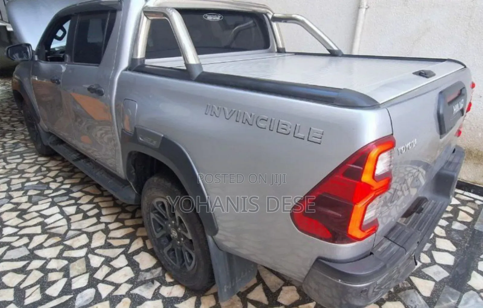Toyota Hilux 2021 Beige