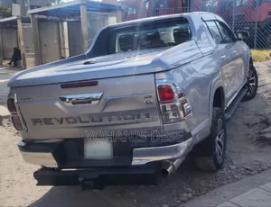 Toyota Hilux 2017 Beige