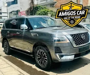 Photo - Nissan Patrol 2023 Beige