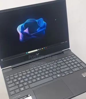 New Laptop HP 15 6GB AMD Ryzen 7 SSD 16 GB