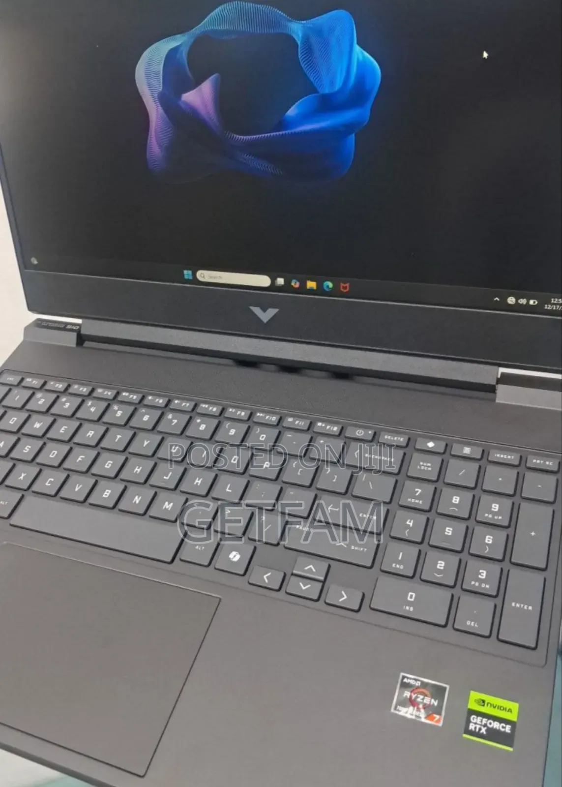 New Laptop HP 15 6GB AMD Ryzen 7 SSD 16 GB