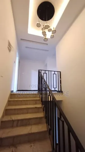 4bdrm Villa in Bole for sale