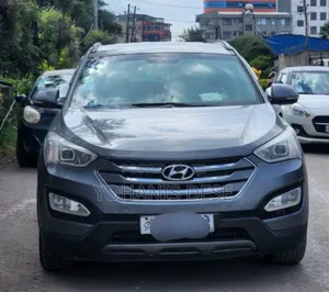 Hyundai Santa Fe 2015 Gray