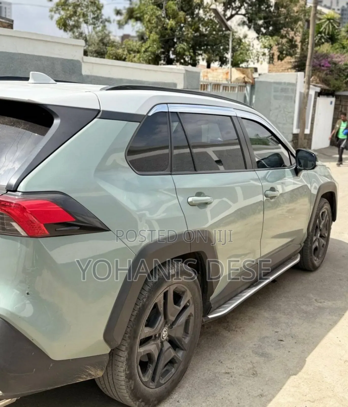 Toyota RAV4 2022 Green