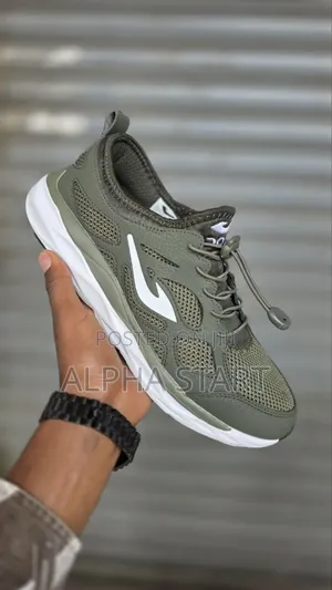 Photo - New Arrival Doco Comfortable Sneakers Made in