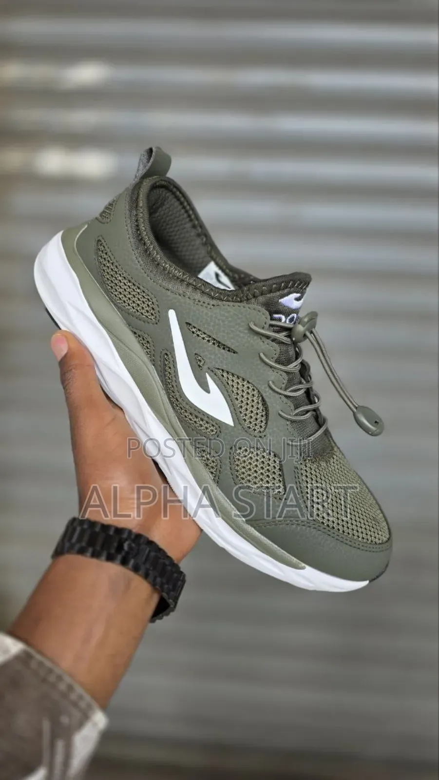 New Arrival Doco Comfortable Sneakers Made in