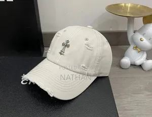 Photo - Cap Chrome Hearts