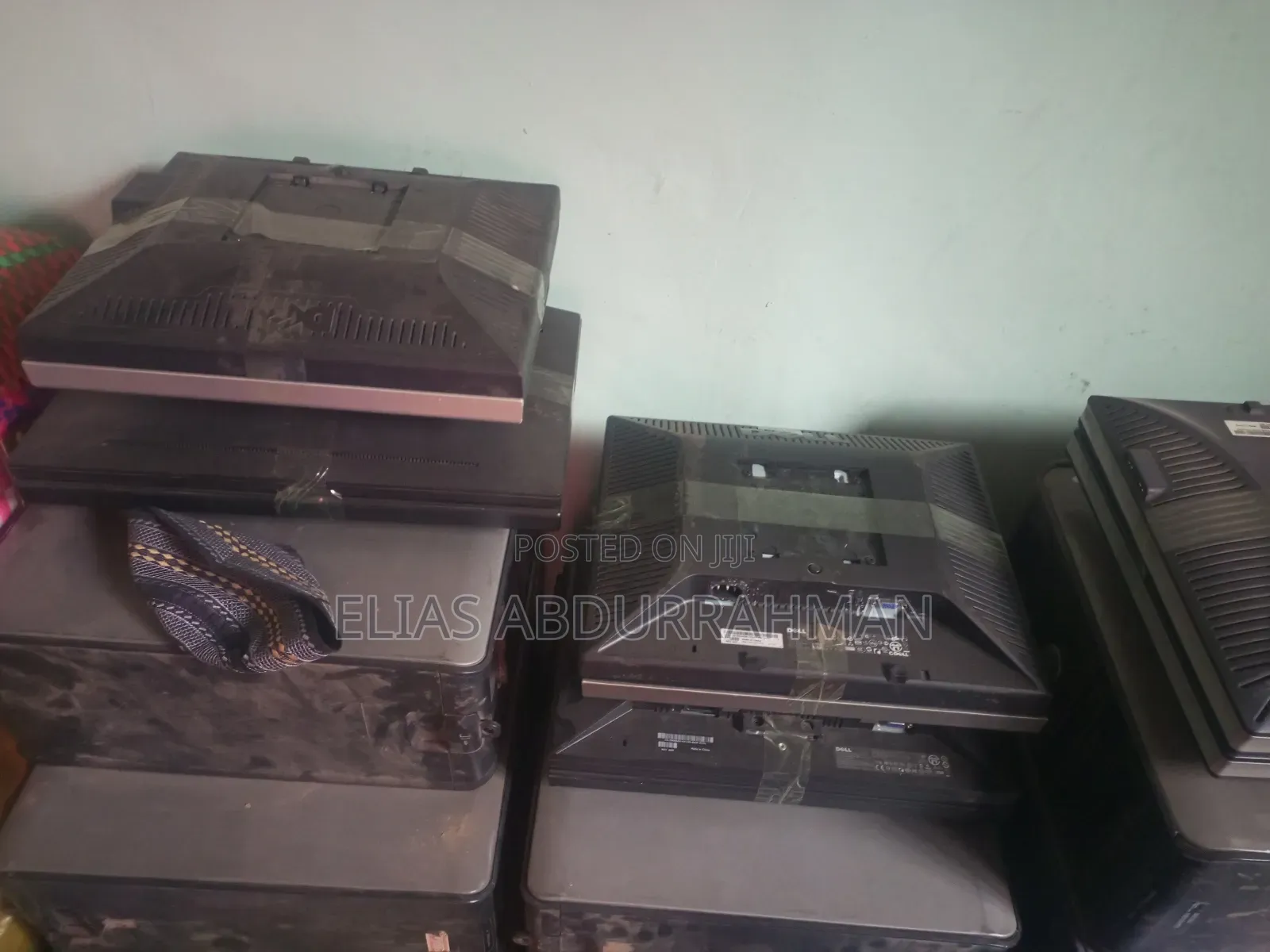 Desktop Computer Dell OptiPlex 780 3GB Intel Pentium HDD 256GB