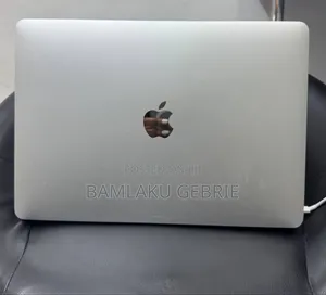 New Laptop Apple MacBook Pro 2017 8GB Intel Core I5 SSD 128GB