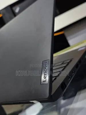 New Laptop Lenovo Thinkpad P14s 32GB Intel Core I7 SSD 512GB