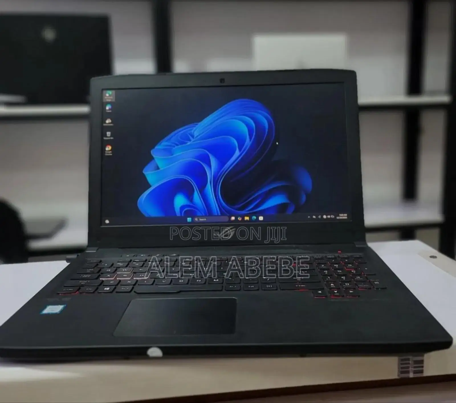 New Laptop Asus ROG Strix G15 12GB Intel Core I7 SSD 512GB