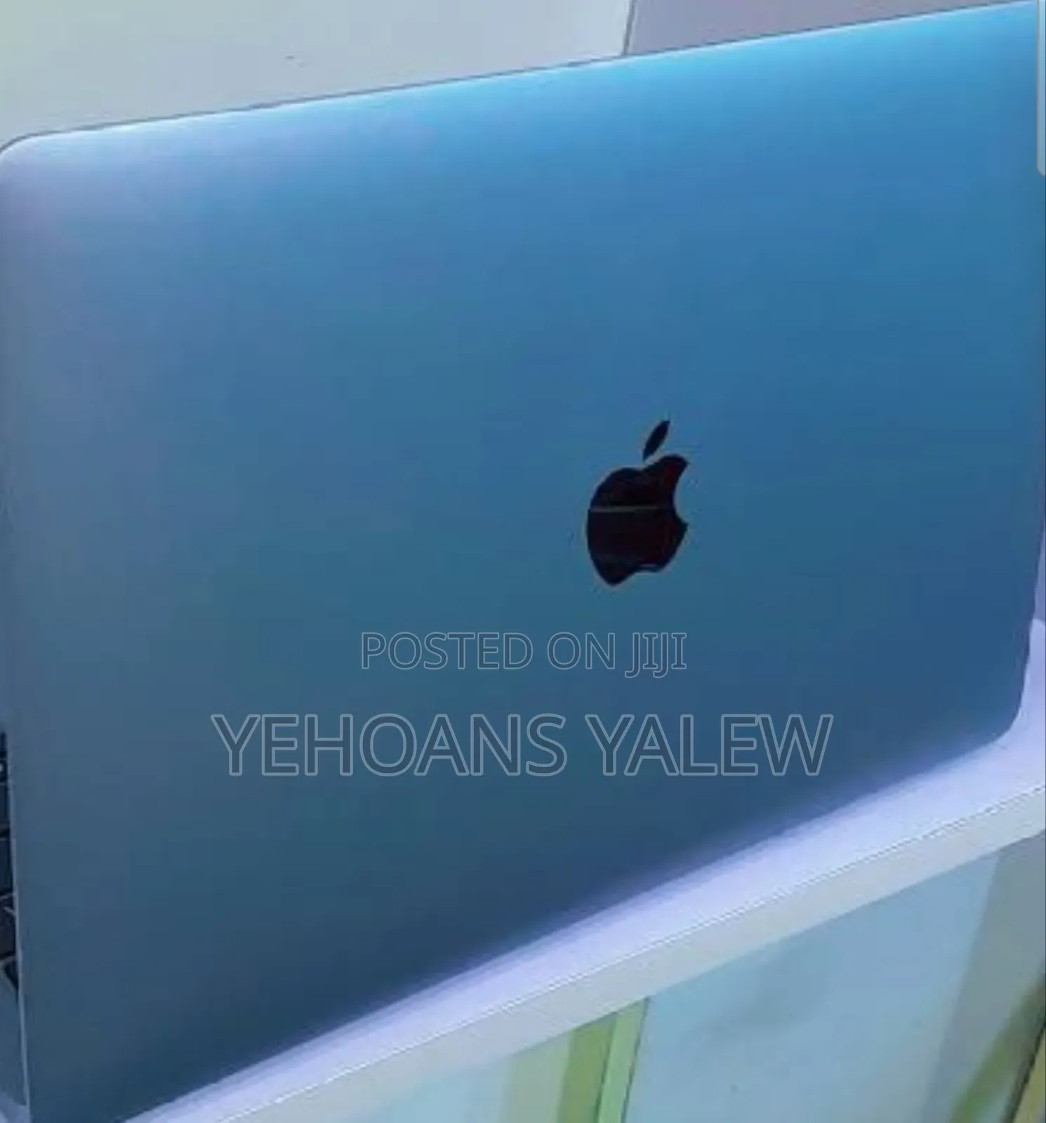 New Laptop Apple MacBook Air 2020 M1 8GB Apple M1 SSD 256GB