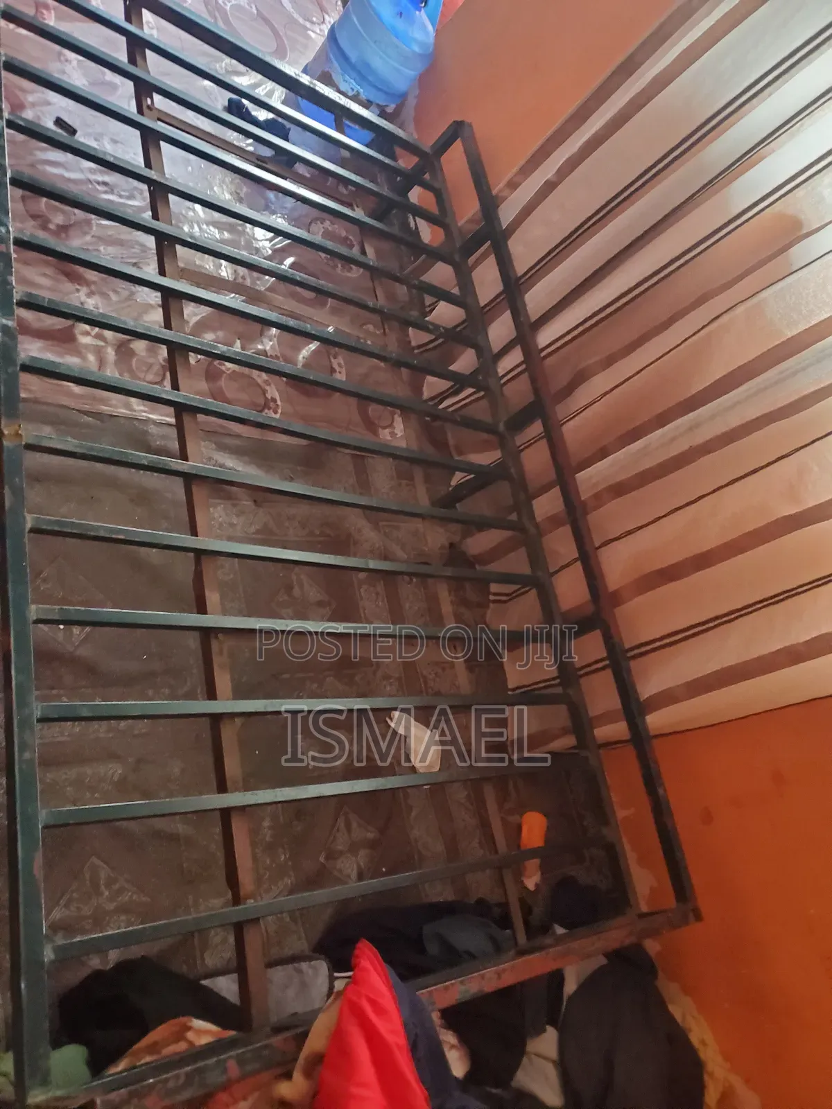 የብረት አልጋ Metal Bed 1:20