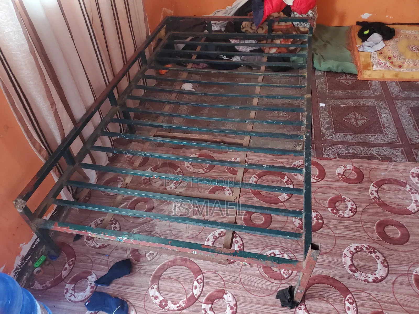 የብረት አልጋ Metal Bed 1:20