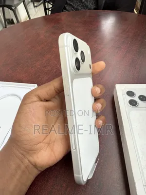 New Apple iPhone 17 Pro Max 256 GB Silver