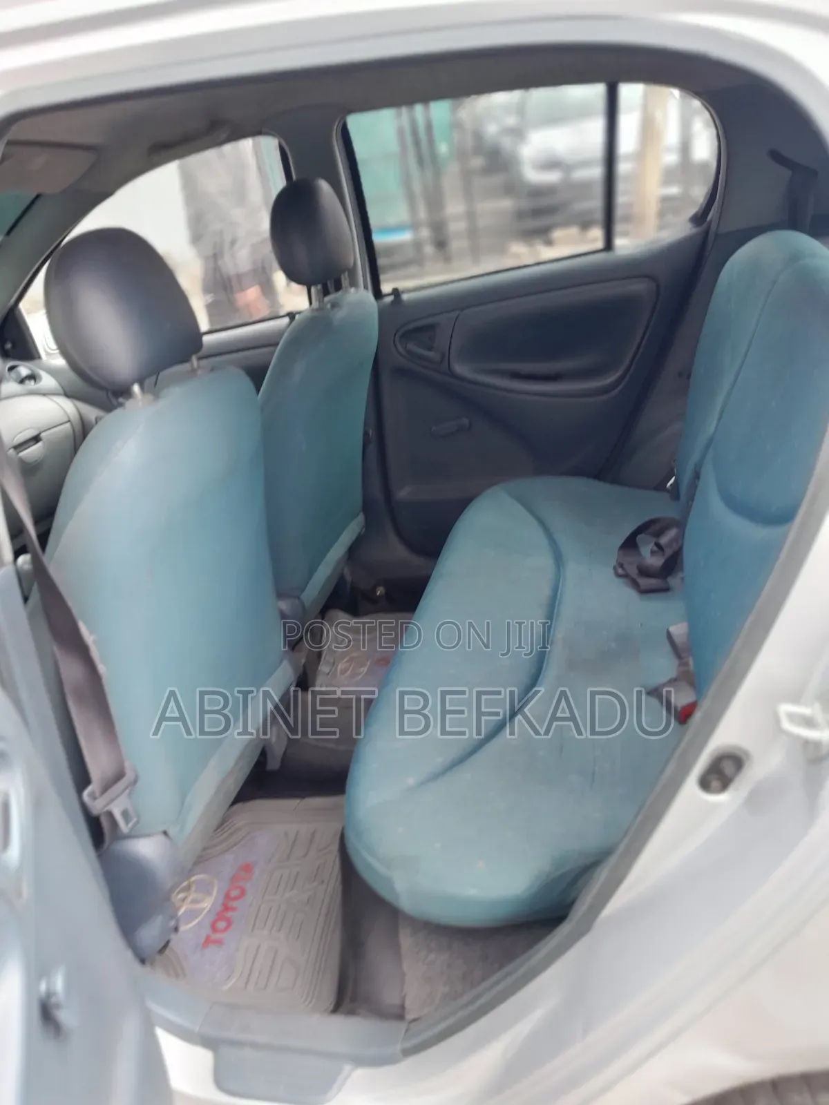 Toyota Vitz 1.0 FWD 5dr 2001 Blue
