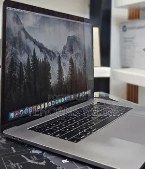 New Laptop Apple MacBook Pro 2019 16GB Intel Core I9 SSD 512GB