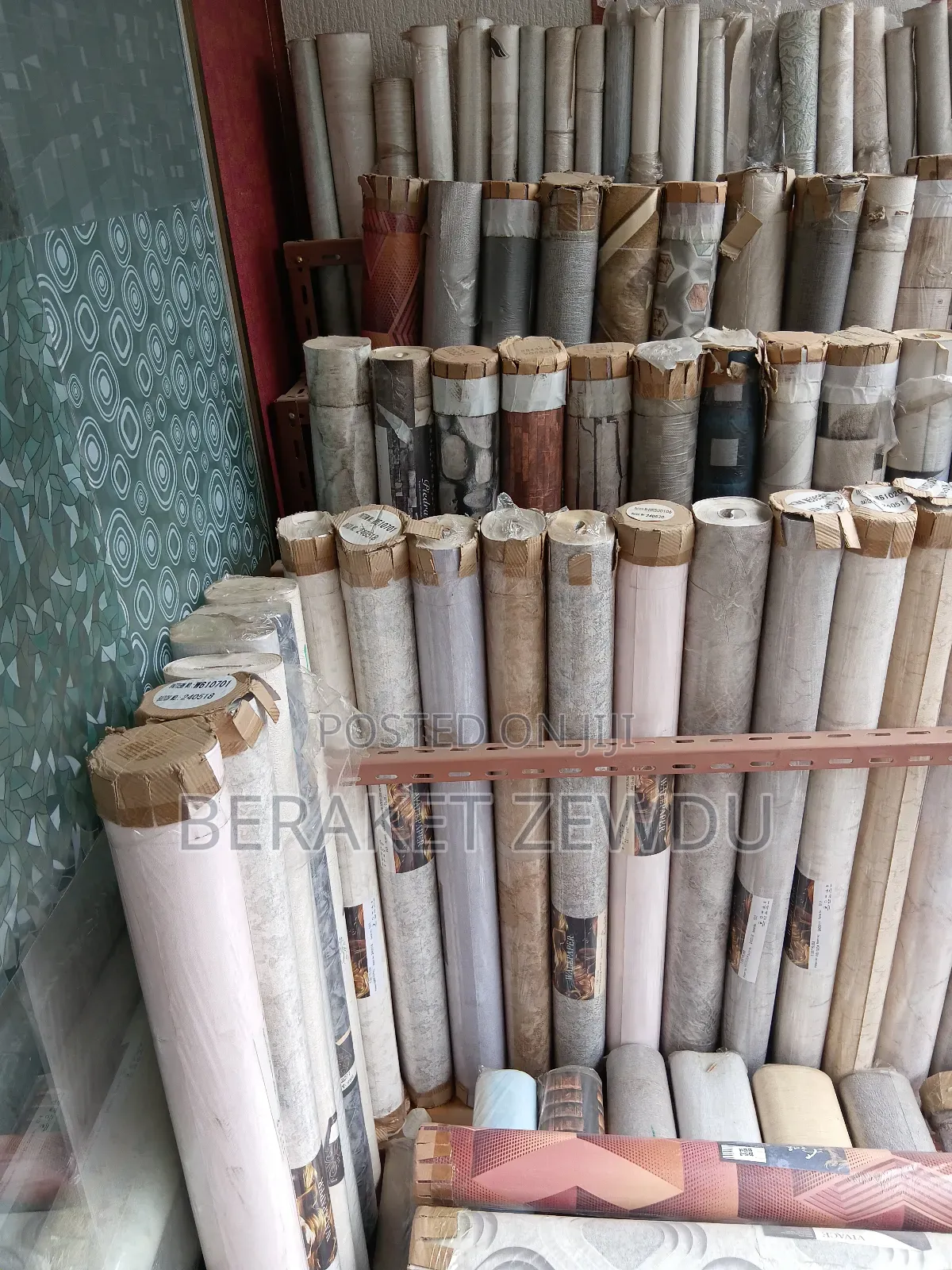 የተለያዩ የግድግዳ ማስዋብያ