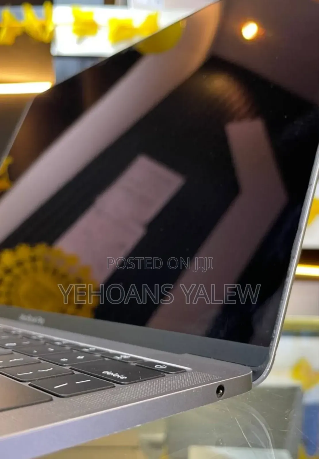 New Laptop Apple MacBook Pro 2017 8GB Intel Core I5 SSD 128GB