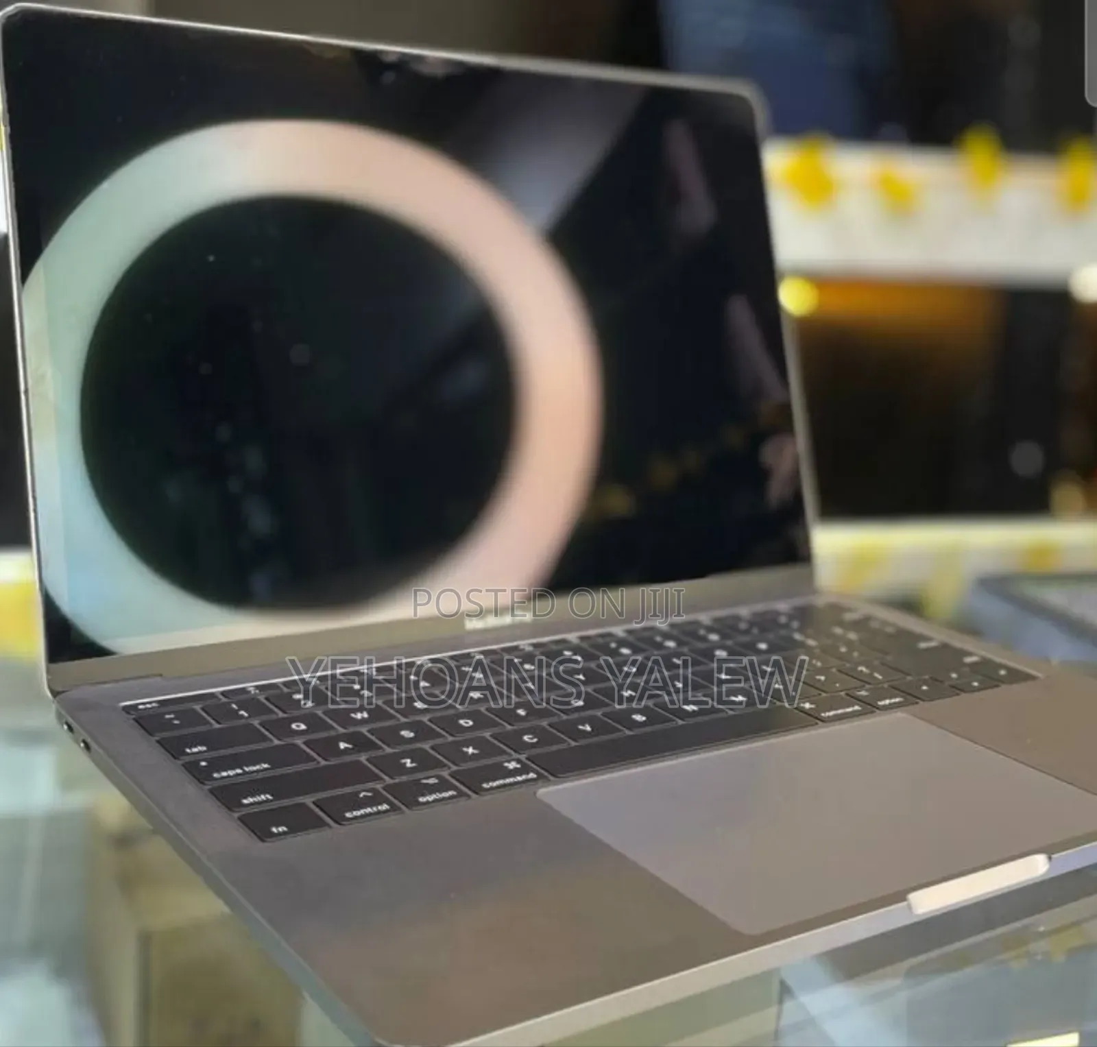 New Laptop Apple MacBook Pro 2017 8GB Intel Core I5 SSD 128GB