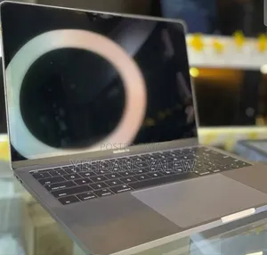 New Laptop Apple MacBook Pro 2017 8GB Intel Core I5 SSD 128GB