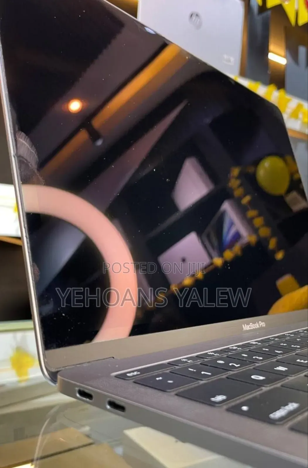 New Laptop Apple MacBook Pro 2017 8GB Intel Core I5 SSD 128GB