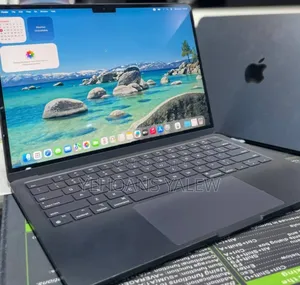 New Laptop Apple MacBook Air 2024 M3 13-Inch 8GB Apple M3 SSD 256GB