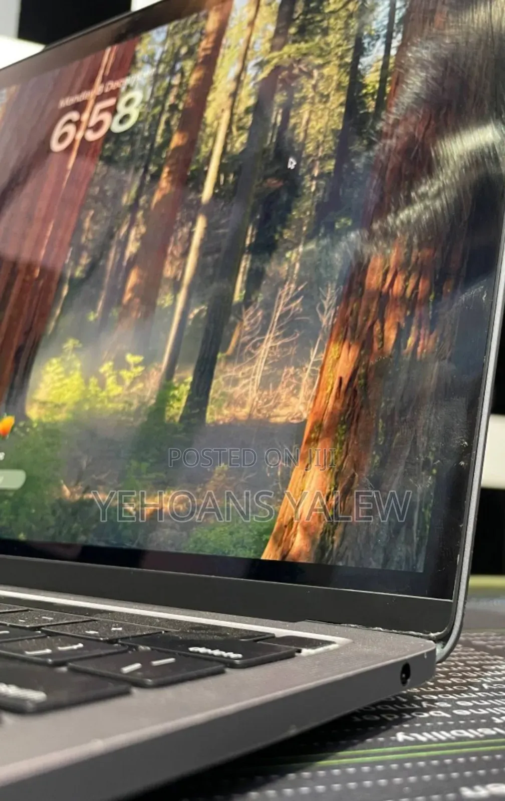 New Laptop Apple MacBook Pro 2022 M2 16GB Apple M2 SSD 256GB