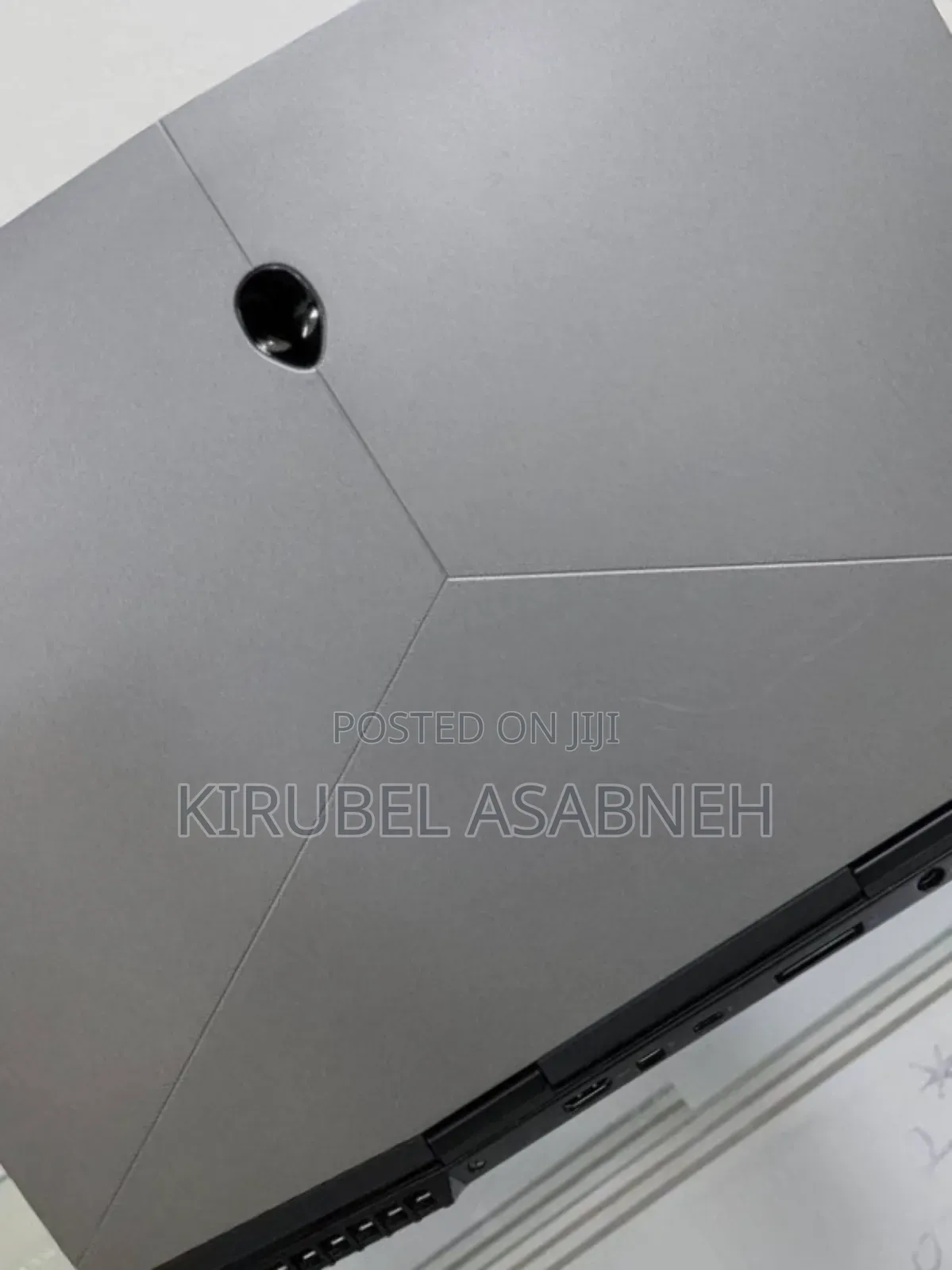 New Laptop Alienware Area-51m 16GB Intel Core I7 SSD 512GB