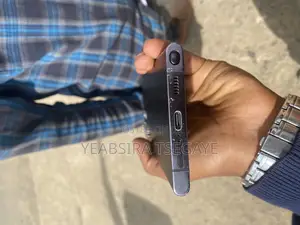 Samsung Galaxy S22 Ultra 128 GB Black