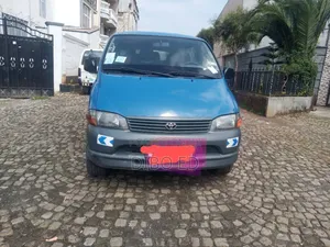 Photo - Toyota HiAce 2000 Blue