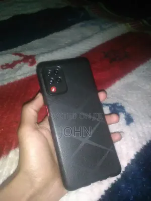 Samsung Galaxy A12 64 GB Red