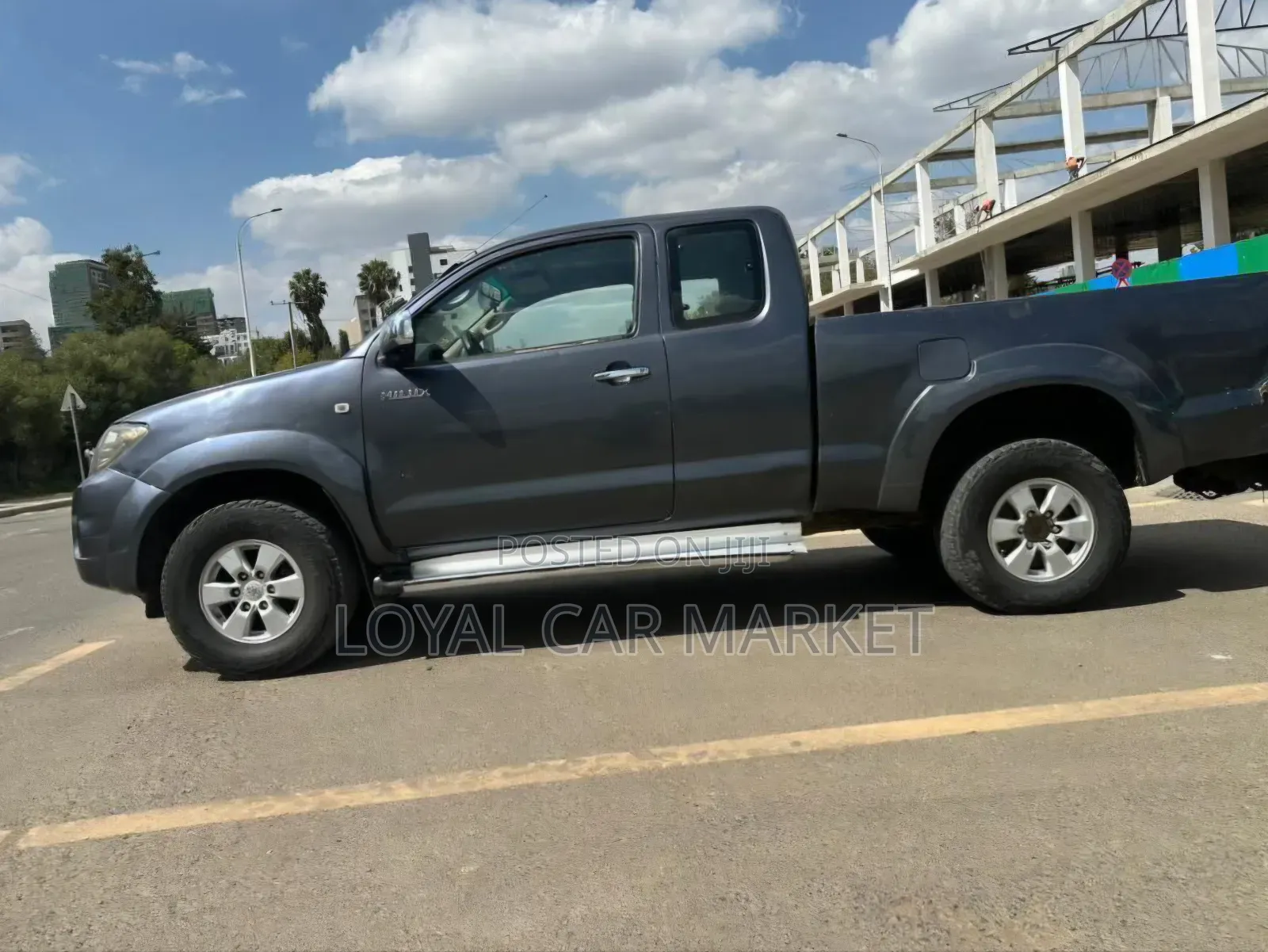 Toyota Hilux 2011 Gray